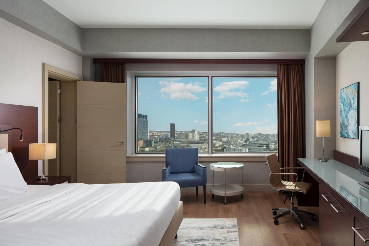 Delta Hotels By Marriott Istanbul West Exterior photo